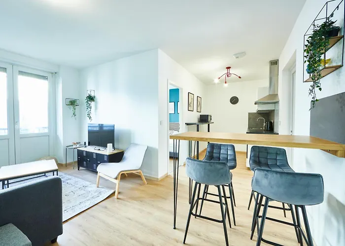 Be-2D - Appartement F3 Pour 1-4 Pers 2Eme Etage Au Centre De Mulhouse